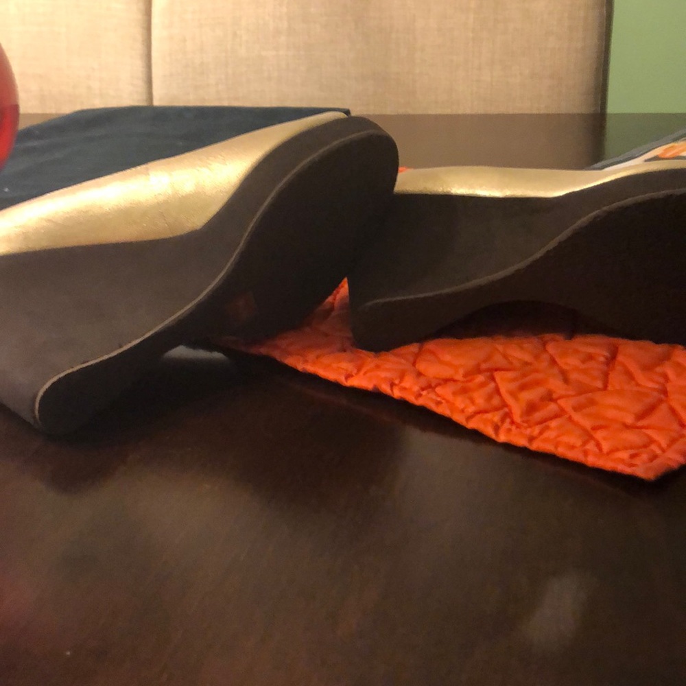 Shoes 👠 - Picture 5 of 8